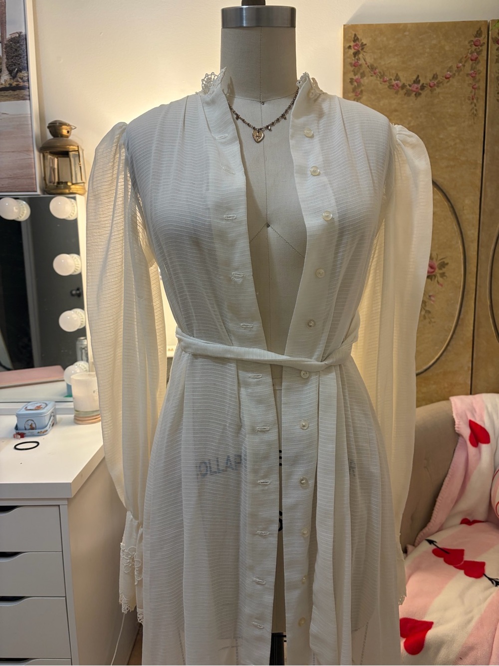 Elegant Cream Longline Button-Front Coat with Belt